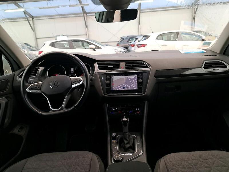 Volkswagen Tiguan Life 2.0 TDI 150 BVA7 4Motion – Bild 2