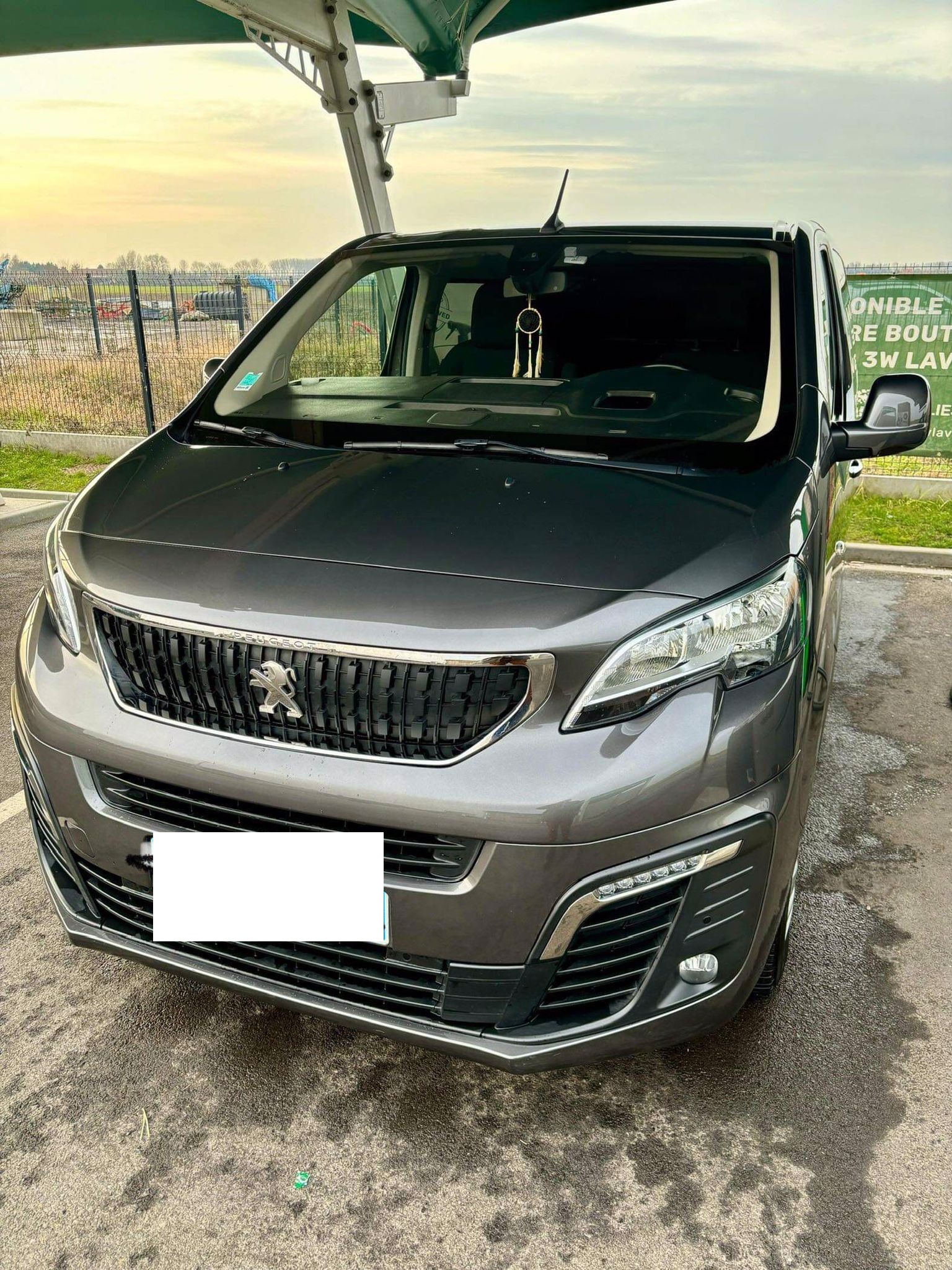 Peugeot Expert Doppelkabine 2020, 5 Sitze