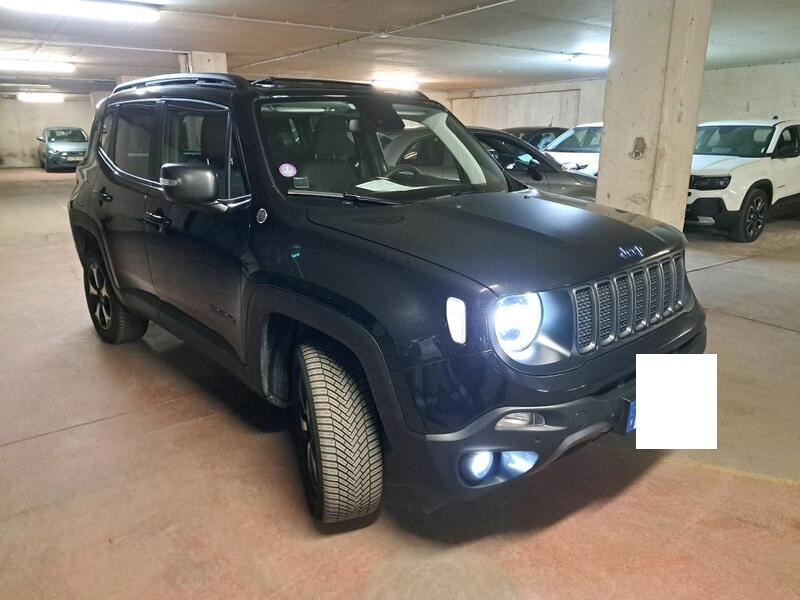 Jeep Renegade 1.3 TURBO T4 240 PS 4XE TRAILHAWK – Bild 7