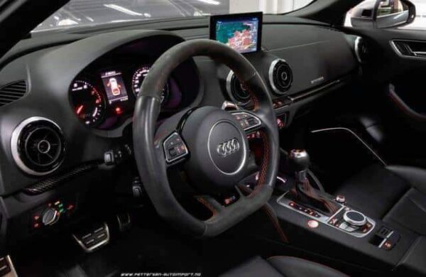 AUDI RS3 – Bild 11