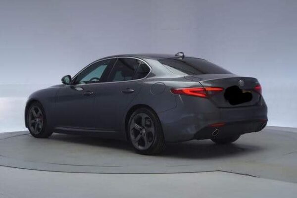 Alfa Romeo Giulia – Bild 15