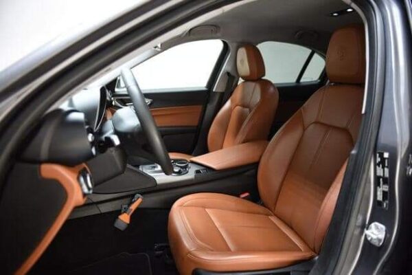 Alfa Romeo Giulia – Bild 10