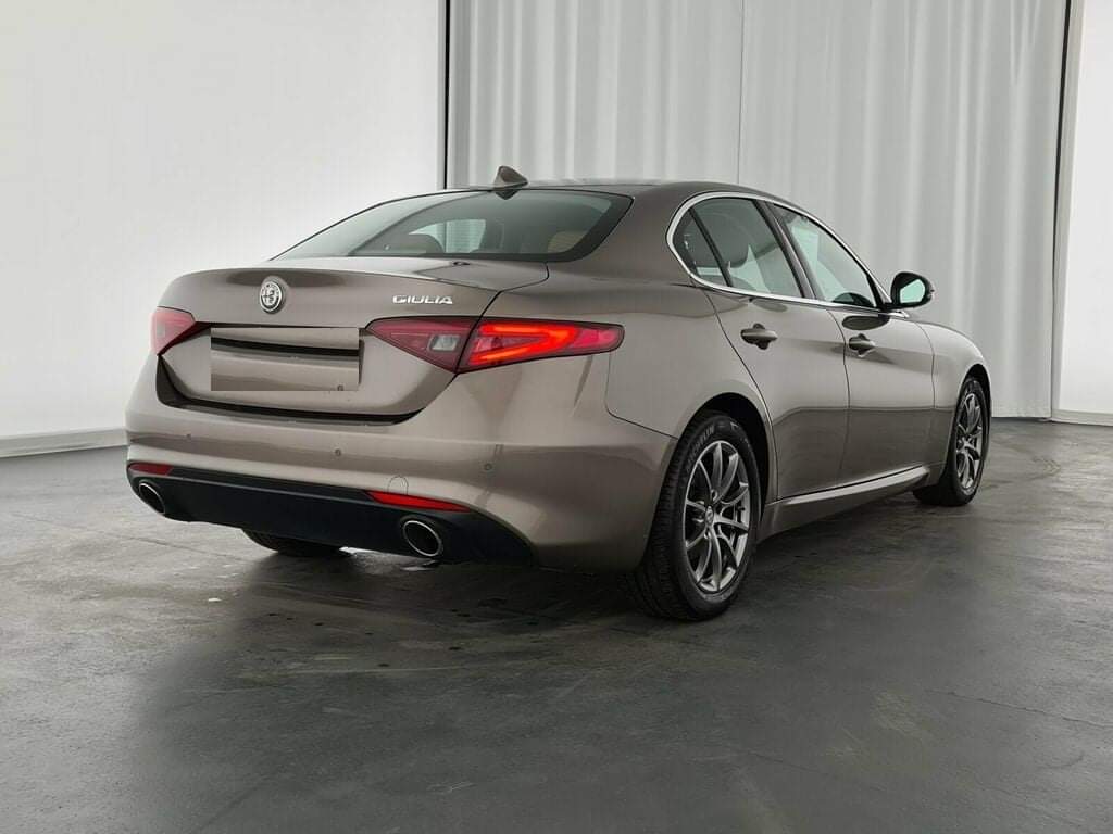 Alfa Romeo Giulia – Bild 15