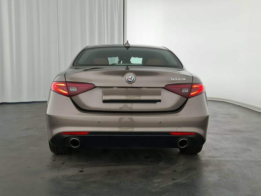 Alfa Romeo Giulia – Bild 14