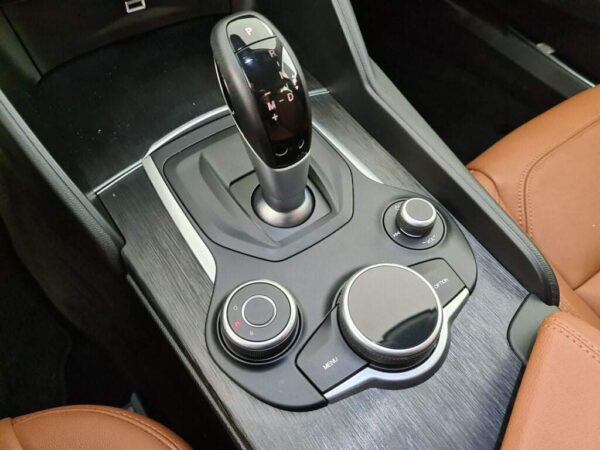 Alfa Romeo Giulia – Bild 4