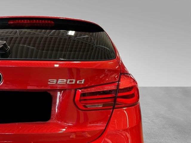 BMW 3 Series Red – Bild 19