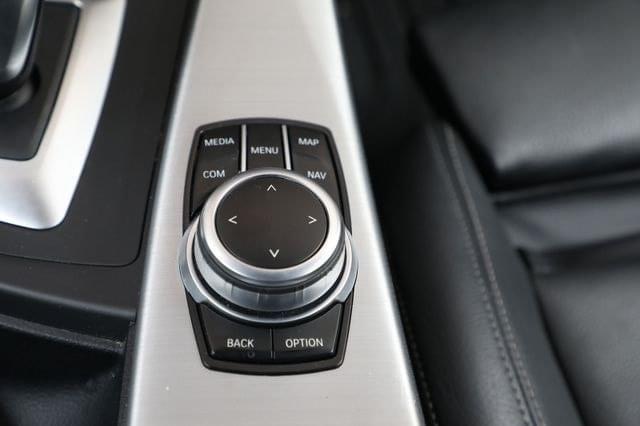 BMW 3 Series Red – Bild 7