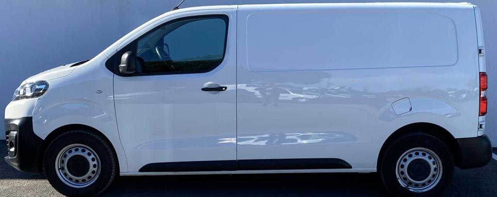 Citroen jumpy 2.0 BlueHDi Fourgon moyen 122 cv Driver blanc – Bild 9