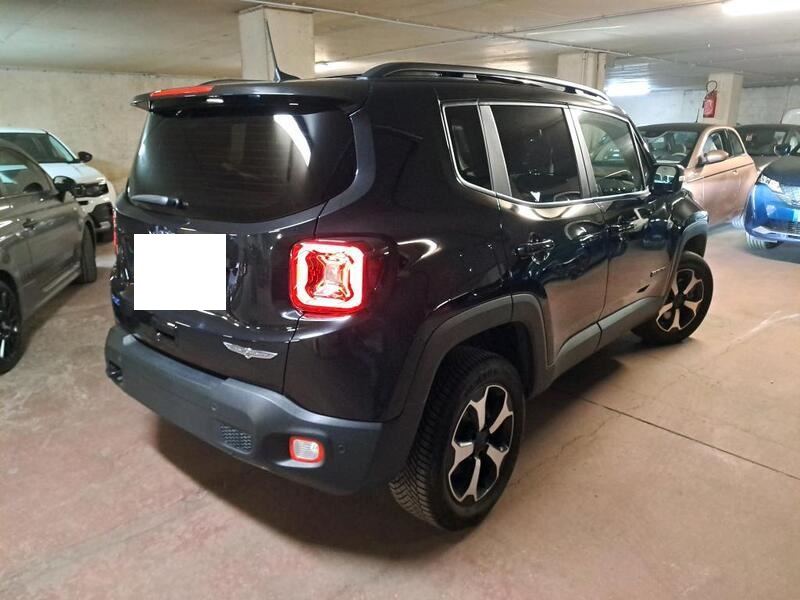 Jeep Renegade 1.3 TURBO T4 240 PS 4XE TRAILHAWK – Bild 9